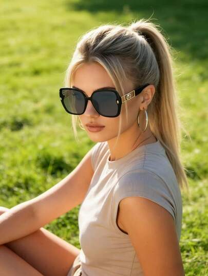 1pc Large Square Frame Glasses, Luxury Metal Accessory To Flatter Face Shape, Understated Daily Essential