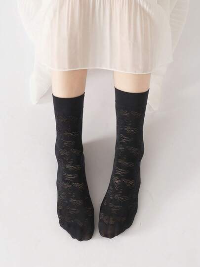 3 Pairs French Romantic Jacquard Pattern Women's Mid-Calf Socks, Lightweight Breathable Versatile Short Socks With Butterfly Design, Suitable For Gatherings And Daily Wear, Spring/Summer