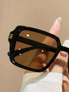 1 Pair Unisex Square PC Frame Retro Brown Small Glasses, Versatile Street Fashion Runway Style - Brown - View 3