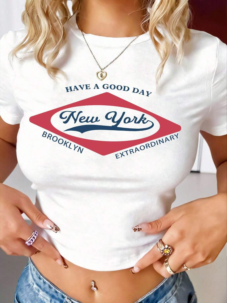 Women's Casual Round Neck Short Sleeve Fitted T-Shirt, Summer - White - View 1