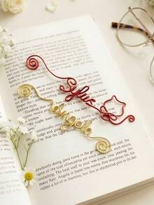 1pc Personalized Aluminium Bookmark,Customize Text,Personalised And Customised Colourful Aluminium Wire Name Bookmarks A Chic Name Bookmark A Unique Shape The Perfect Gift The Perfect Gift For Book Lovers,Personalized Name Gift, Gift For Teacher, Book Lovers Gift, Book Nerd - Multicolor - View 2