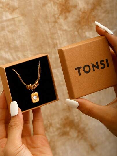 TONSI 1 pieza Collar con colgante geométrico en forma de corazón chapado en oro de 18K de acero inoxidable vintage, collar de cadena de serpiente de doble capa, adecuado para uso diario, viajes y diversas ocasiones, regalo para amigas, madres, parejas, damas de honor, bodas, Navidad