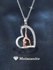 这款甜美时尚的925银项链，搭配20颗1.2毫米（总重0.6克拉）莫桑石体操运动员心形吊坠，适合女性日常佩戴、参加派对、通勤、度假、情人节、母亲节、结婚纪念日等场合，也是一份精美的珠宝礼物。 - 銀色 - 查看 1