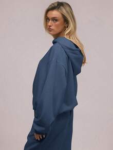 Women's Oversized Hooded 2 Piece Tracksuit Casual Loose Fit Hoodie And Wide Leg Pants Set Women's Casual Oversized 2 Piece Hooded Tracksuit Loose Fit Hoodie And Wide Leg Pants Loungewear Summer Casual: Oversized Hoodie Tracksuit For Women 2 Piece Casual Loose Fit Outfit - 藍色 - 查看 2
