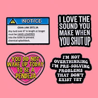 Pin esmaltado con cita de advertencia "NO ESTOY PENSANDO DEMASIADO" - Broche, insignia para mochila, ropa, accesorios y joyería, regalo