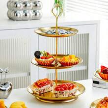 Golden Three-Tier Cake Stand, Dessert Display Rack, Birthday Party Snack Tray. With A Golden Appearance And Tiered Design, It Is Suitable For Refined Occasions Such As Birthdays And Afternoon Tea, Enhancing The Decor Style. - 金色 - 查看 8