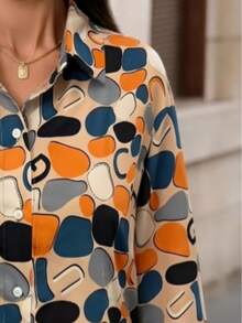 2026 Primavera Nuova Camicetta Oversize da Donna con Stampa Geometrica Vintage Astratta, Collo Ampio, Maniche Lunghe, Taglia Plus, Adatta per Vacanze - Albicocca - Visualizzare 2