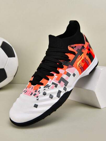 成人、青少年及儿童高帮户外足球鞋一双装，防滑TF鞋钉，适用于人造草坪、天然草坪、沙地、室内球场，系带式足球/橄榄球鞋，轻便高性能防滑设计，男士适用