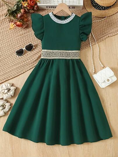 Vintage Dark Green Lace Collar Waist Cinched Dress For Girls, Elegant & Cute With Lace Trim, Flared Sleeves, Flared Hem, Lightweight, Party Dress, Spring/Summer