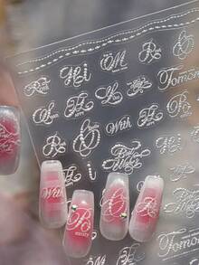 1片珍珠英文贝壳发光闪亮字母现代简约美甲贴纸 5D时尚字体美甲贴花自粘美甲装饰，适合女性和女孩 - 彩色 - 查看 2