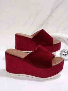 Sandales à semelle épaisse pour femmes, mules à plateforme à fond ultra-léger et doux, sandales polyvalentes d'intérieur/extérieur décontractées - Rouge - Voir 8