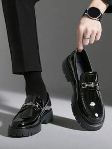 Men's Patent Leather Platform Loafers Comfort Non-Slip Lug Sole Slip-On Dress Shoes With Metal Horsebit Detail For Business Office & Casual - 黑色 - 查看 7