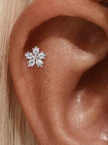 1Pc 925 Sterling Silver Moissanite Fashion Eight-Pointed Star Stud Earring Hypoallergenic Pure Silver Flat Back Cartilage Helix Piercing Suitable For Women'S Daily Wear, Parties, And Banquet Occasions - Silver - View 7