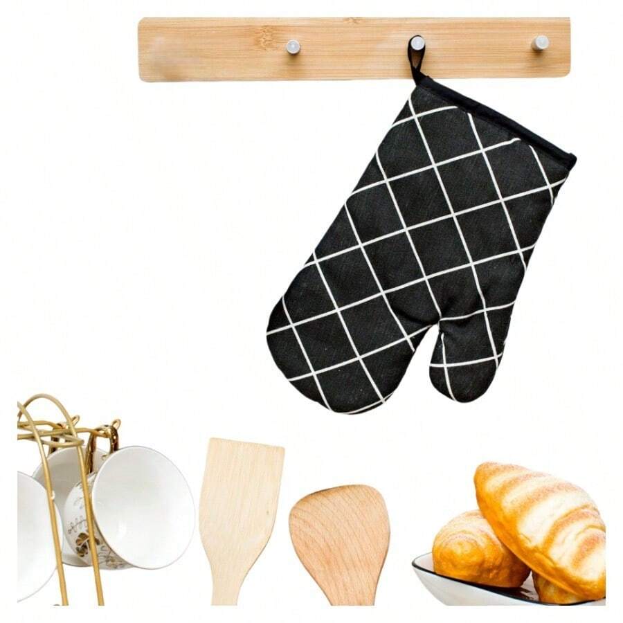 1个黑色格子隔热手套，1个红色加厚微波炉手套（17*27厘米），1个灰色耐热手套 - 黑與白 - 查看 1