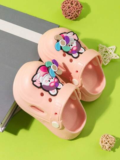 Zapatos de niños con dibujos animados de conejos y osos giratorios. Zapatos de verano transpirables de suela blanda antideslizante con cordones. Adecuados tanto para niños como para niñas para usar en casa y al aire libre, sandalias de playa.