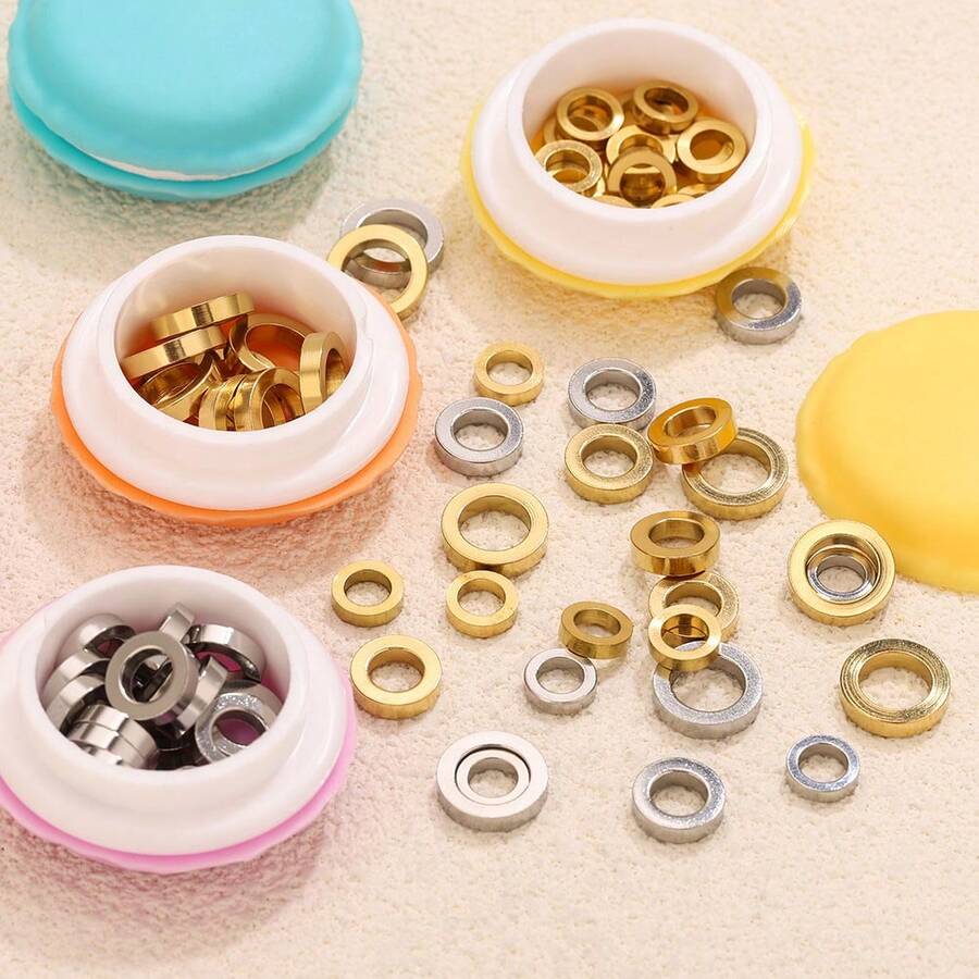 1 Exquisito envase de plástico para macarons que contiene 10 piezas de cuentas circulares de acero inoxidable 304 chapadas en oro de 18K de varios tamaños para hacer accesorios de joyería DIY, color de la caja aleatorio - cuentas circulares - Ver 1