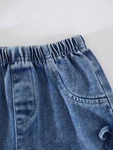 Bộ 2 món gồm áo thun in nơ thời trang và quần jean 3D có nơ cho bé gái, trang phục mùa hè dễ thương, thoải mái cho bé gái. - trắng - Xem 6