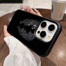 Alas de ángel con fondo negro brillante. Esta elegante funda negra es compatible con Samsung, Apple, VIVO, OPPO, , Transsion, ,  y Honor. Fabricada en silicona con textura de cuero, ofrece protección contra golpes y caídas, además de una sensación superior. Es un regalo ideal para familiares, amigos y seres queridos, y una opción perfecta para San Valentín y Año Nuevo. - Negro - Ver 1