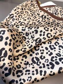 1 pieza Pañuelo clásico y elegante con estampado de leopardo, de textura suave y estilo retro, pañuelo de cabeza con protección solar ideal para viajes y vacaciones - Multicolor - Ver 7
