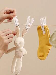 12pcs Seamless Windproof Clips, Plastic Clothespins For Hanging Clothes, Socks, Prevent Fading During Drying - 12-piece Pack - View 2