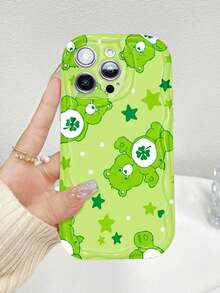 Ositos Cariñositos Verdes con fondo de trébol. Esta elegante funda es compatible con Samsung, Apple, OPPO, , etc. Fabricada en TPU flexible, resistente a golpes y arañazos, ofrece una excelente protección contra caídas y un agarre cómodo. Es un regalo ideal para familiares, amigos y seres queridos, ideal para festivales, San Valentín y envíos rápidos. - transparente - Ver 5