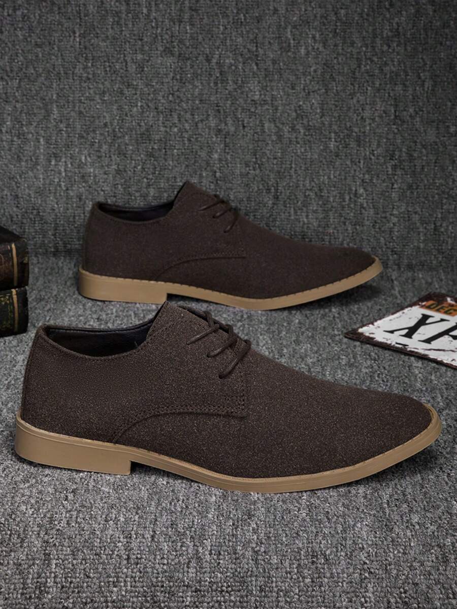 男士棕色复古哑光皮革经典切尔西靴，简约百搭系带粗跟舒适防滑德比靴，秋季英伦风商务时尚尖头皮靴