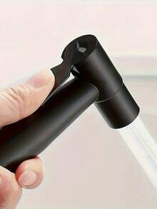 Bộ vòi xịt vệ sinh cầm tay - Vòi xịt vệ sinh gắn tường áp lực cao bao gồm vòi xịt cầm tay, ống mềm chống vỡ và giá đỡ gắn tường dễ lắp đặt. Chất liệu nhựa, hệ thống vòi xịt vệ sinh bằng nhựa dễ lắp đặt, tiết kiệm không gian. Thích hợp cho phòng tắm, xả bồn cầu, vệ sinh xe RV ngoài trời, tắm cho thú cưng, vệ sinh phòng giặt. Phụ kiện nhà hiện đại thiết yếu, món quà lý tưởng và lựa chọn cải tạo phòng tắm. - A - Xem 3