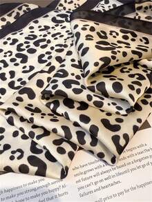 1 pieza Pañuelo clásico y elegante con estampado de leopardo, de textura suave y estilo retro, pañuelo de cabeza con protección solar ideal para viajes y vacaciones - Multicolor - Ver 9