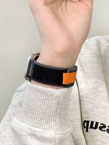 Huastonband 1条柔软舒适透气的黑色尼龙表带，可调节，兼容 Ultra 3/2/1 SE /S10/S11/S9/S8/S7/S6/S5/S4/S3/S2/S1，尼龙环扣，磁吸式表扣，适用于38/40/41/S10/11-42mm、42/44/45/46/49mm表盘，时尚美观，可快速调节尺寸。 - 黑色 - 查看 4