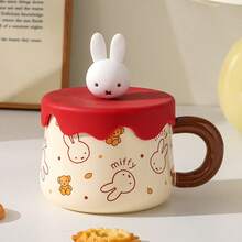 Cốc cà phê bằng gốm sứ Miffy màu hồng, họa tiết trái cây và lá mùa thu, có nắp đậy, được cấp phép chính thức - Thiết kế nắp hình nhân vật thỏ hoạt hình Nhật Bản 3D đáng yêu - Chất liệu gốm sứ chịu nhiệt chất lượng cao - Món quà sinh nhật và ngày lễ hoàn hảo cho thanh thiếu niên, người lớn, phụ nữ, học sinh, nhân viên văn phòng. - Nhiều màu - Xem 5