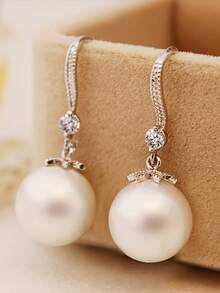 1對白色人造珍珠吊式吊墜女式耳環精美日常首飾優雅婚禮節日禮物 - 銀色 - 查看 4