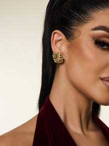 1雙時尚&朋克風格扭結方形&交叉鈕扣日常&辦公穿耳釘 - 金黃色 - 查看 2