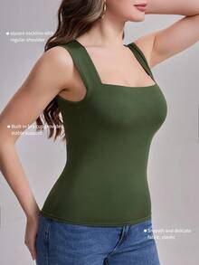 女士绿色方领带胸垫打底衫，欧美街头辣妹风时尚方领基础款修身无袖打底衫，瑜伽打底衫，带胸垫，修身遮盖侧乳，运动文胸，适合骑行、登山、户外跑步等运动。 - 綠色 - 查看 3