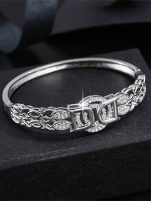 1pc Vintage Hollow Classic Bracelet, Micro-Inlaid Zirconia, Luxury Elegant Accessory Suitable For Daily Wear, Commuting And Banquet - Bracelet - View 7