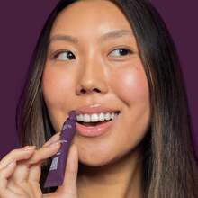 ITK Nourishing Lip Balm - Hydrate Dry, Chapped Lips With Shea Butter + Coconut Oil + Vitamin E - Moisturizes + Soothes Chapped Lips - Glossy, Fragrance Free, Clear, 02 Oz - White - 查看 9