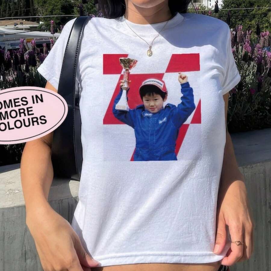 Racing Young Racer Trophy Print Crew Neck T-Shirts Cropped Fit Short Sleeve Y2k - 白色 - 查看 1
