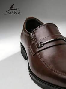 Salkin 经典复古风格男士一脚蹬乐福鞋，优雅绅士皮鞋，纯色透气鞋面，防滑鞋底，适合日常休闲、商务、正式场合、毕业典礼、婚礼、派对、春夏/秋季，建议订购大一码正式/商务正装 - 棕色 - 查看 10
