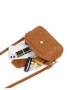 时尚压纹皇冠吊坠流苏斜挎包 - 棕色 - 查看 7