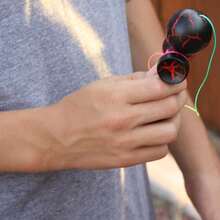 1pc Random Kendama Skill Ball - Dual-Color Cracked Wood Grain Design, Ideal For Improving Hand-Eye Coordination And Balance. This Wooden Kendama Is Suitable For Beginners And Great For Practicing Coordination And Balance Exercises. - Multicolor - View 10