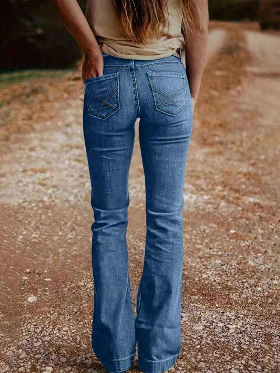 Women's Fashion Back Pocket Embroidered Flare Stretch Jeans - Medium Blue - 查看 1