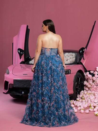 Faeriesty 优雅的无肩带美人鱼剪裁礼服，修身胸衣，层叠薄纱裙摆，后背系带设计，适合婚礼摄影、花园新娘写真、订婚照、花卉主题时尚大片以及正式户外仪式。