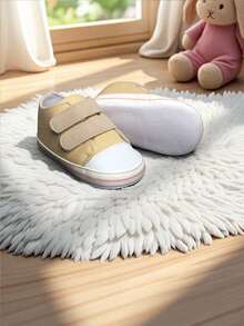 1 đôi giày thể thao vải bố cho trẻ nhỏ, đế mềm chống trượt, nhẹ, thoáng khí, mũi tròn, kiểu dáng thấp cổ, phù hợp cho bé từ 0-1 tuổi, mùa xuân/thu. - Màu be - Xem 7