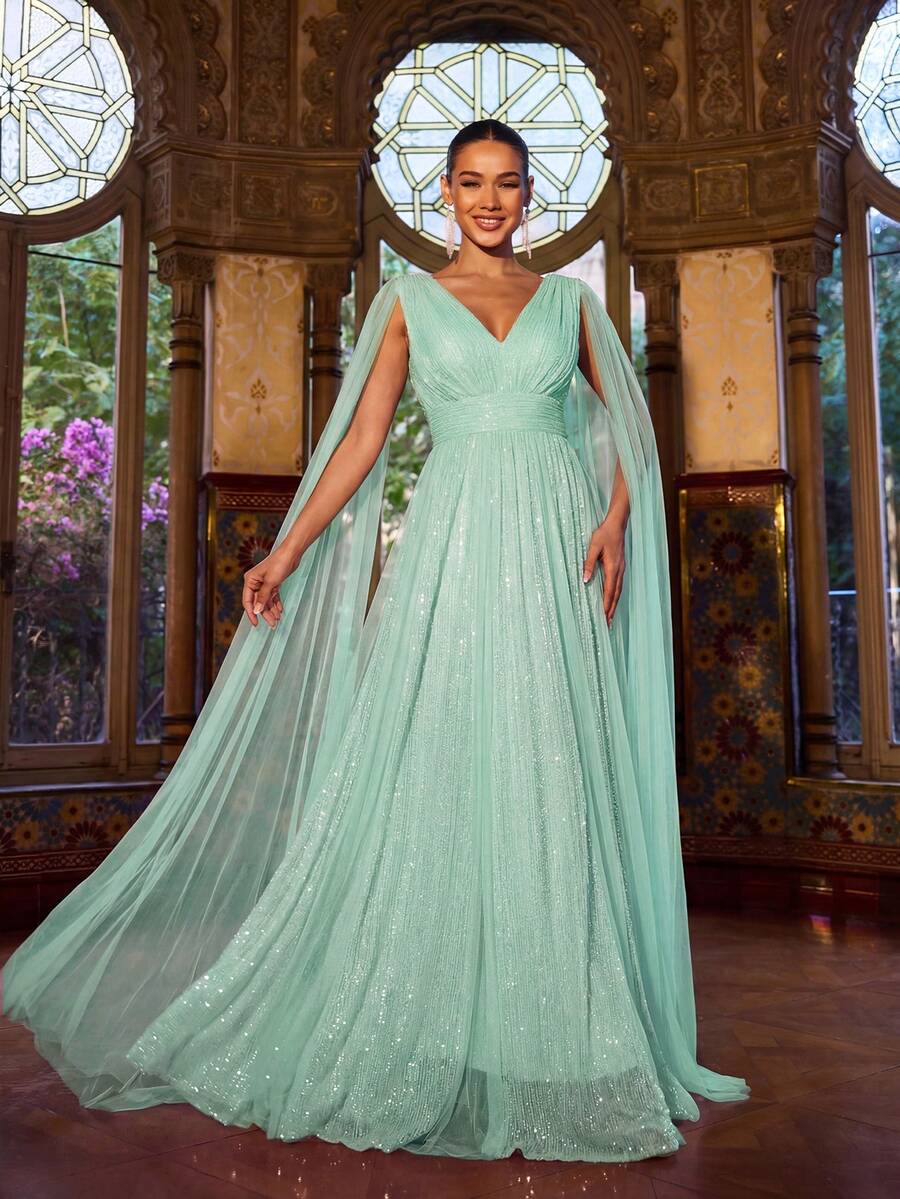Faeriesty 优雅V领缀饰晚礼服：披肩袖美人鱼礼服，配以薄纱披肩、高开衩设计、露背、曳地长拖尾——是洞穴主题婚礼、烛光新娘写真、浪漫周年纪念照、迷人森林主题春季晚宴的理想之选。 - 薄荷綠 - 查看 1