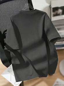 青少年男孩“六七”67数字卡通字母印花T恤，适合男孩街头、校园、活动、日常穿着，时尚夏季上衣 - 深灰色 - 查看 5