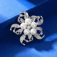 1pc Luxury Elegant Minimalist Pearl Flower Brooch, Fashionable High-End Clothing Accessory - Silver - View 2