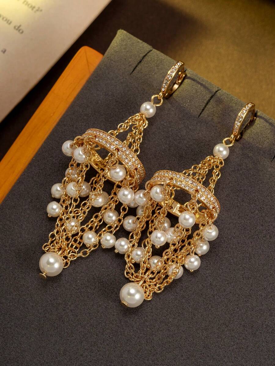 一对复古风珍珠般几何圆形流苏耳环，时尚奢华，适合女性日常佩戴、宴会、馈赠亲友及舞会配饰。 - 金色 - 查看 1