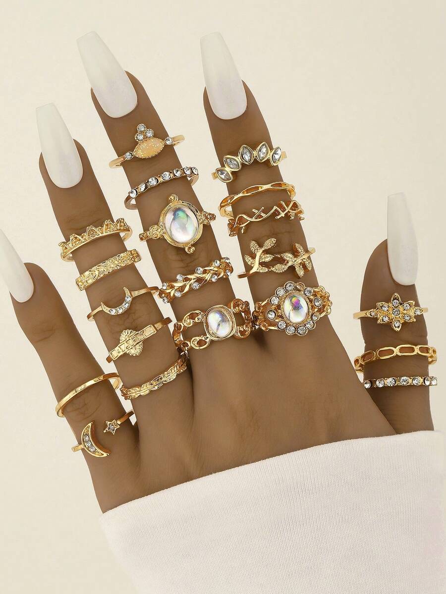 20件/套波西米亚风水钻装饰戒指，造型包括树叶、蝴蝶等，适合女性，夏季、海滩、日常佩戴，也适合情人节、母亲节、复活节等场合，可作礼物。