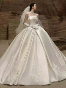 Elegant Sexy Strapless Pleat A Line Satin Wedding Dress,Registry Office Dresses Bridal Gown,Evening Party Dress Birthday Party Dress Country Wedding,Romantic Church Ceremony Wedding Dress,Suitable For Wedding,Dating,Party,Singles' Party,Vacation,Formal Occasions,Dinner Dress,Prom Dress,Homecoming Dess,Cocktail Party,Wedding Guest Dress,Graduation - Blanco - Ver 1