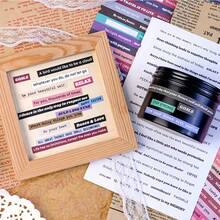 每本60张贴纸。附赠镊子。复古文字贴纸书，适用于手工制作、日记、卡片制作及其他DIY创意用途，可用于DIY工艺品、计划本、邀请函、剪贴簿、手工制品、趣味装饰和优雅设计。 - 文字貼紙本 - 查看 10