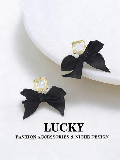 1 Pair Retro Minimalist Geometric Bow Knot Earrings, Versatile Daily & Holiday Wear For Teenage Girls
